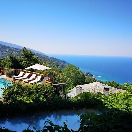 Adama Hotel Mourésion Kültér fotó