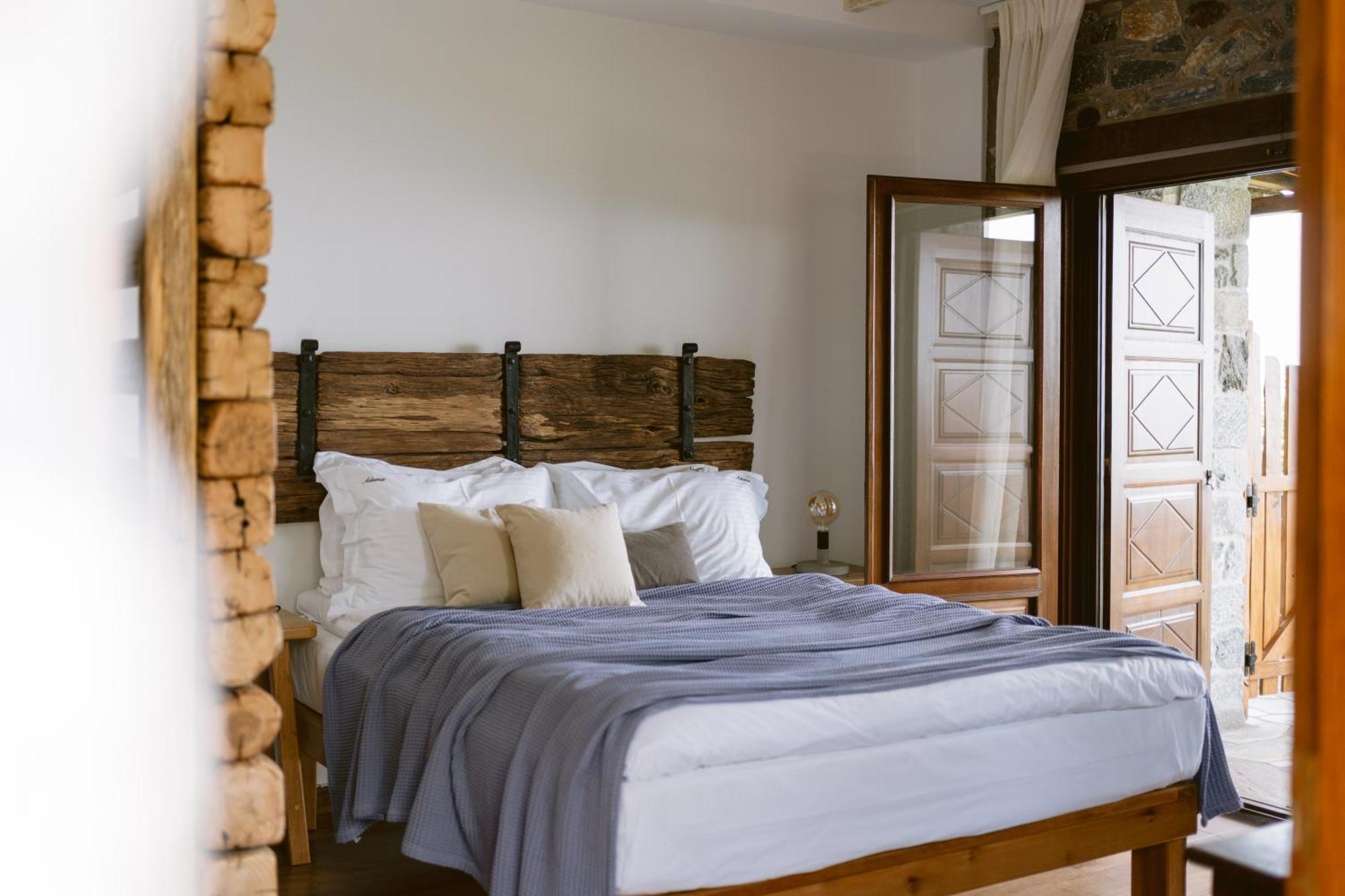 Adama Hotel Mourésion Kültér fotó